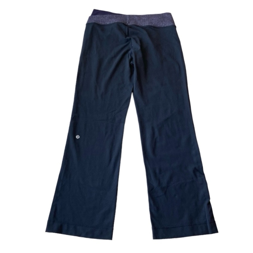 Lululemon Astro Pant (Regular)
Black / Black Swan / Black Swan Herringbone sz8 - Picture 5 of 8